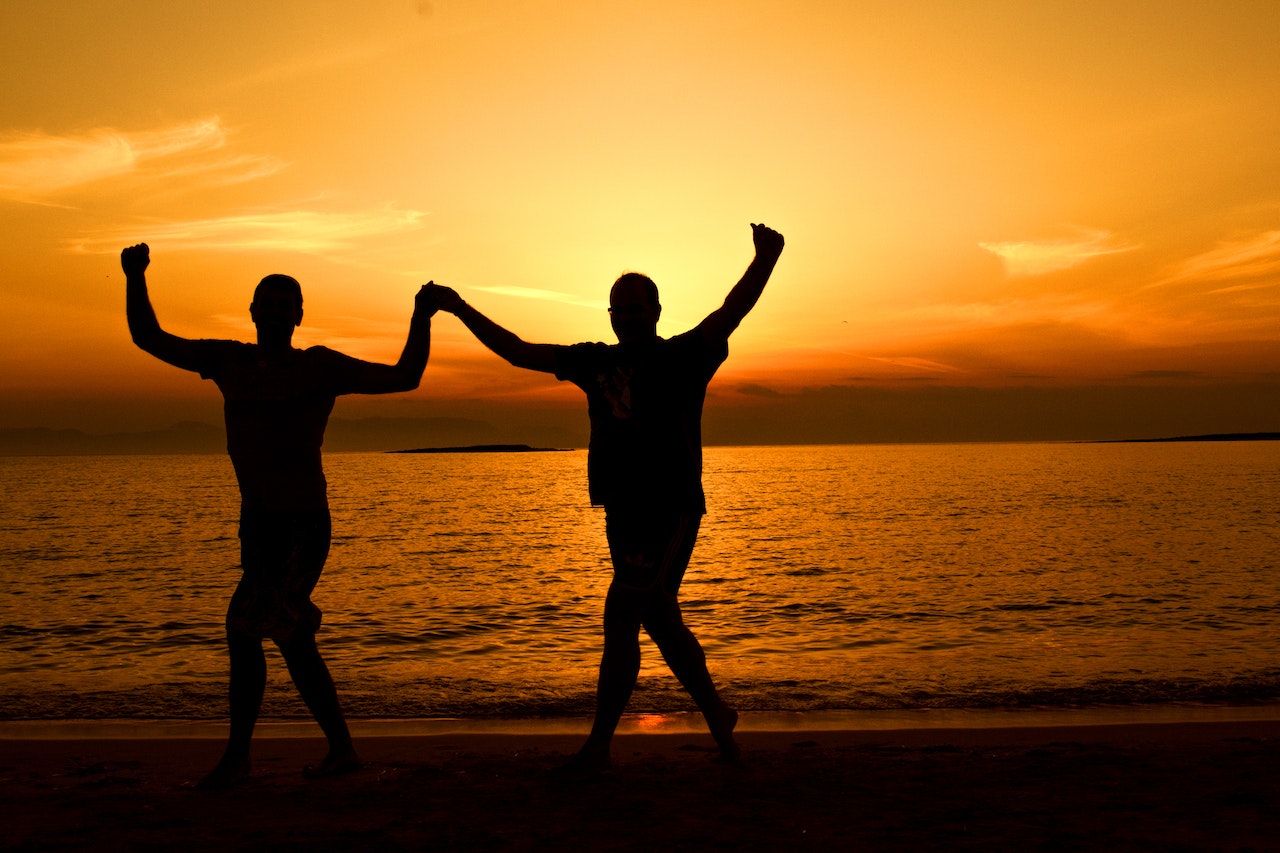 Explorez les merveilles des vacances nocturnes : des expériences uniques à vivre